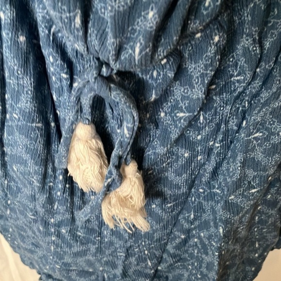 Rewind: Denim Blue Floral Romper- M - Picture 4 of 15